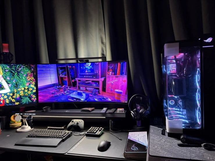 [SETUP ARCHIVE] ROG로 완성한 게이밍 스테이션: 호이스님의 데스크 사진 3